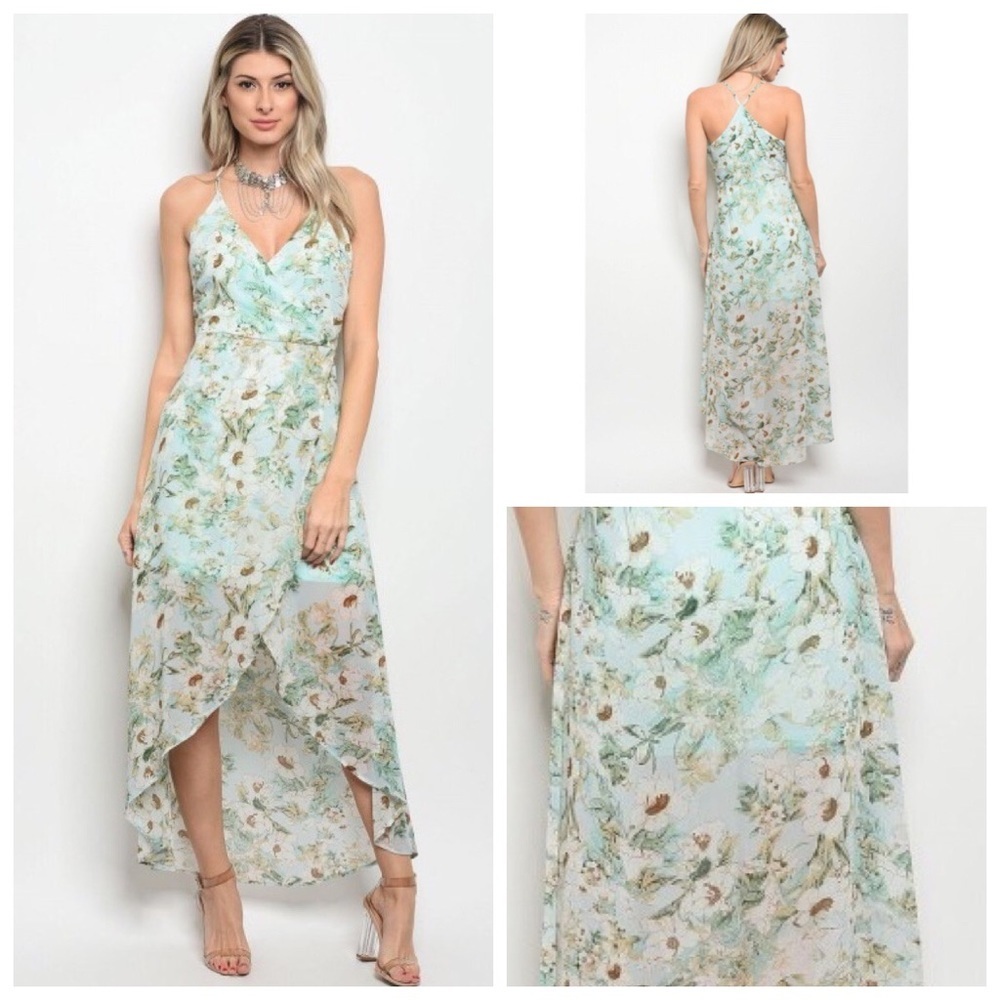 🆕So soft mint floral dress.
